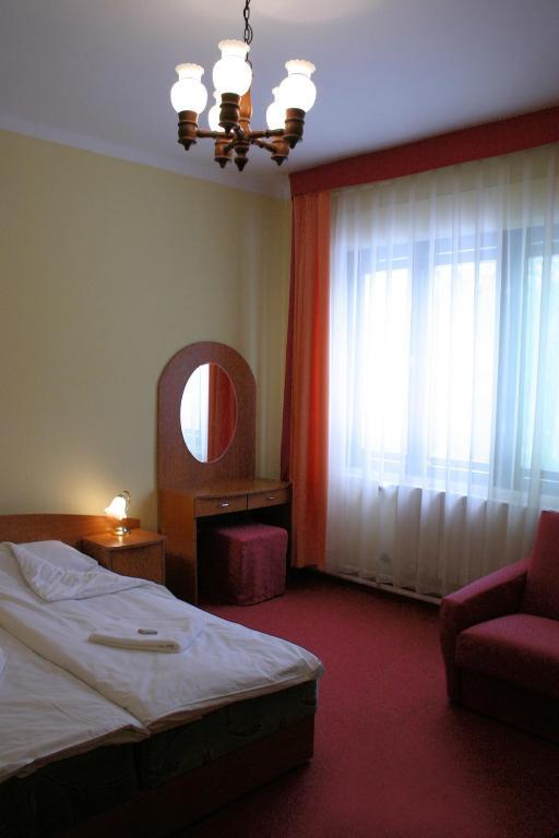 Vadregeny Panzio Esztergom Room photo